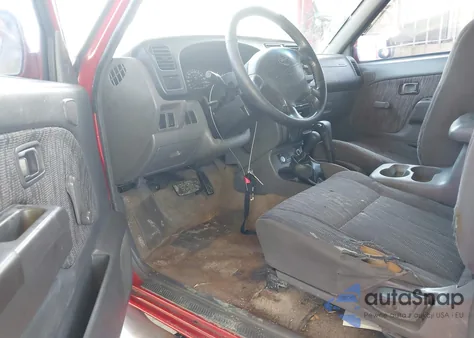 2000 Nissan Frontier Se-V6/Xe-V6 из США, поврежденный, VIN 1N6ED26Y6YC306176